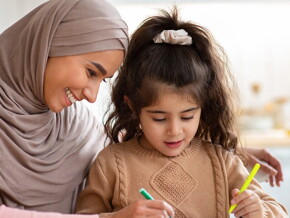 Bridging minds to stimulate brain development