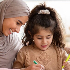 Bridging minds to stimulate brain development